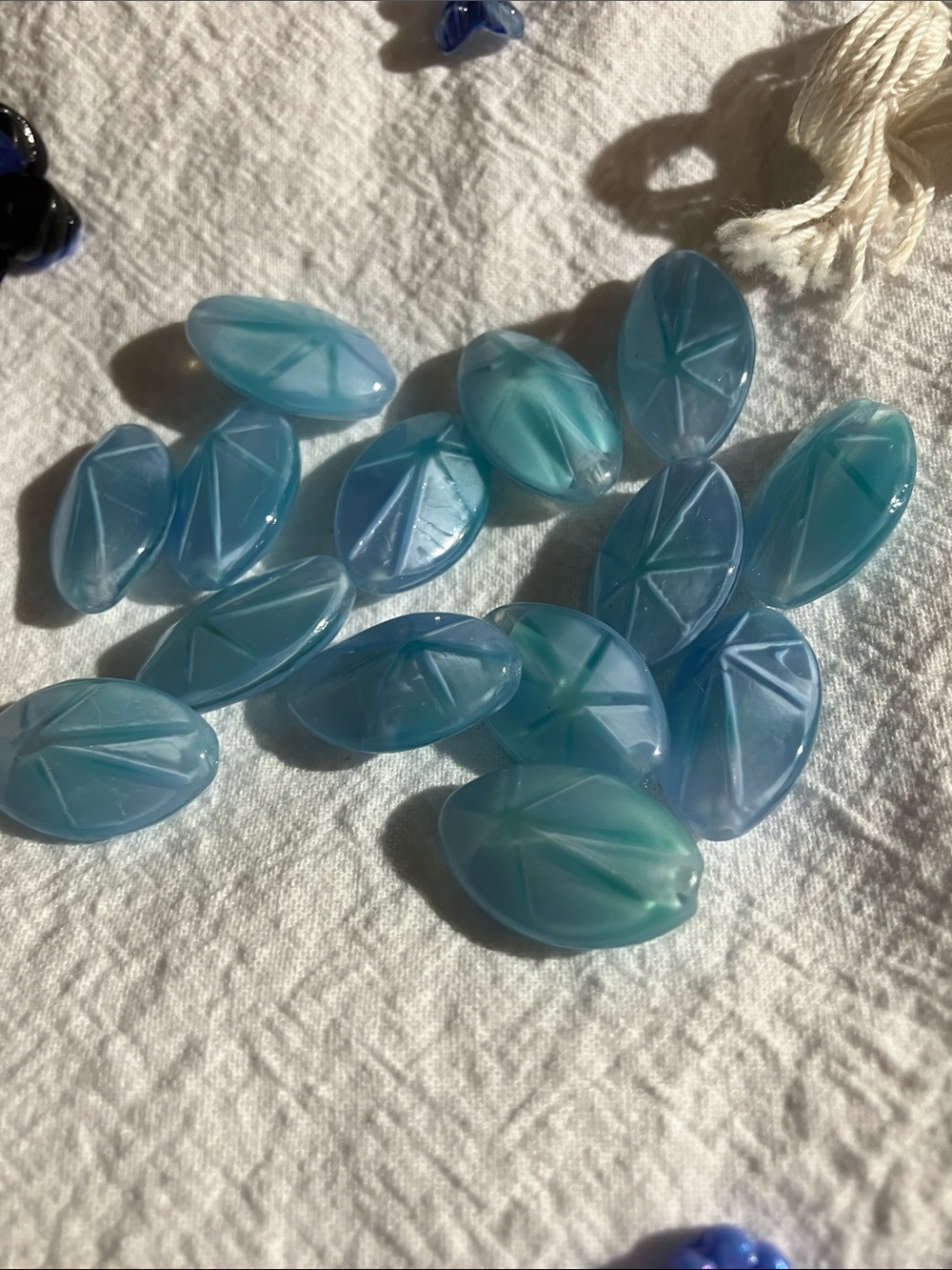 Assorted Blue Glass and Resin Bead Lot - Picture 12 of 12